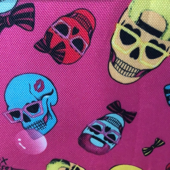 Meet your Posher, Jeni - Picture 1 of 1